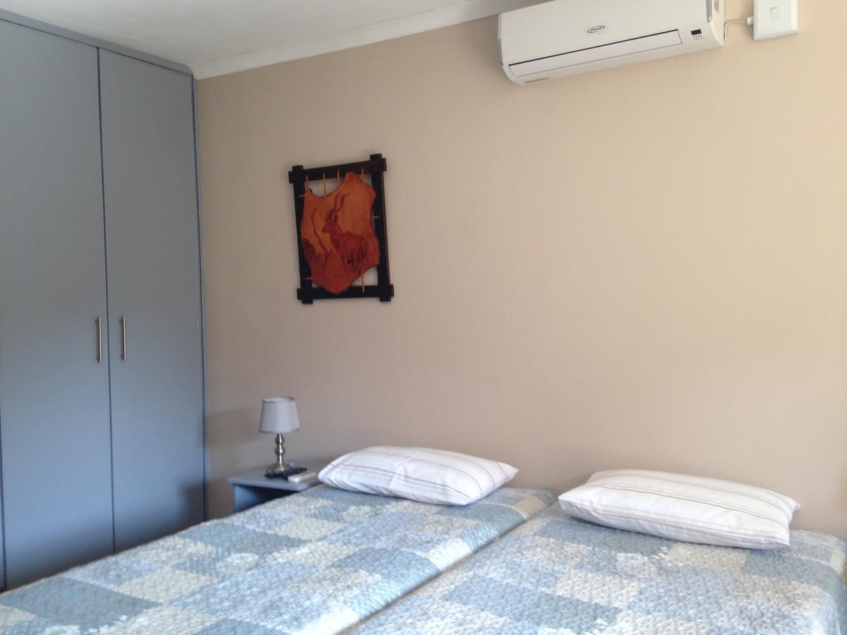Impala Chalets Phalaborwa Bagian luar foto