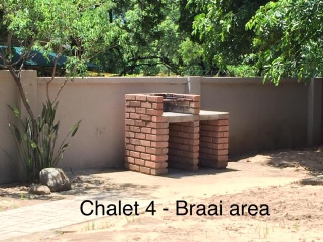 Impala Chalets Phalaborwa Bagian luar foto